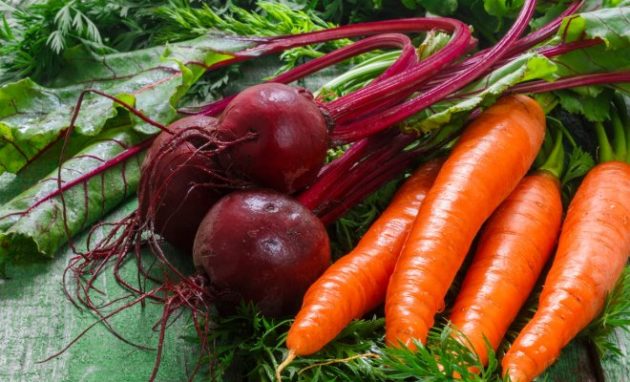 Свекла и морковь помогут справиться с запором при грудном вскармливании